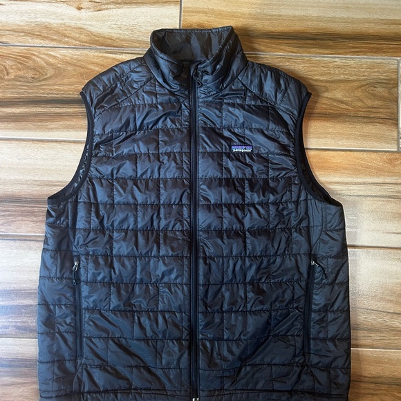 Patagonia Other - Patagonia Men's Nano Puff Vest in Black